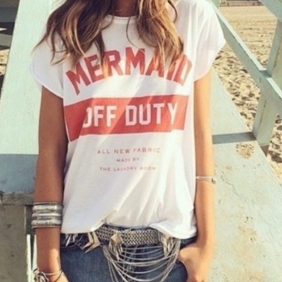 Tops - Mermaid Off Duty white cotton Graphic Tee